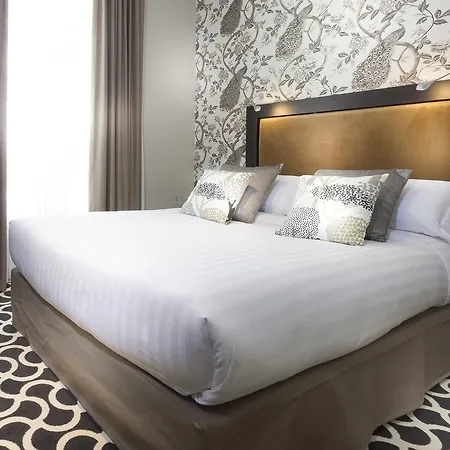 Hotel International 3*