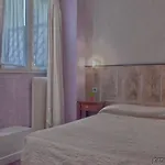 International Otel Paris