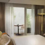 Otel International Paris