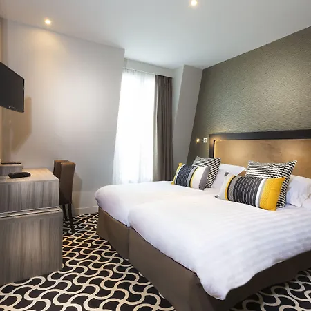 International Hotel 3*