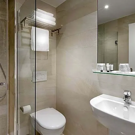 International 3* Parigi