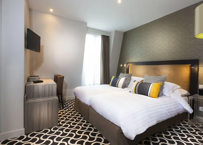 International Hotel 3*